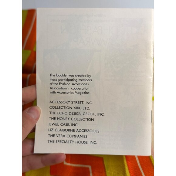 Vintage 60s 70s Mod Striped Scarf Orange Yellow Retro Groovy Classic Accessory - Picture 5 of 5